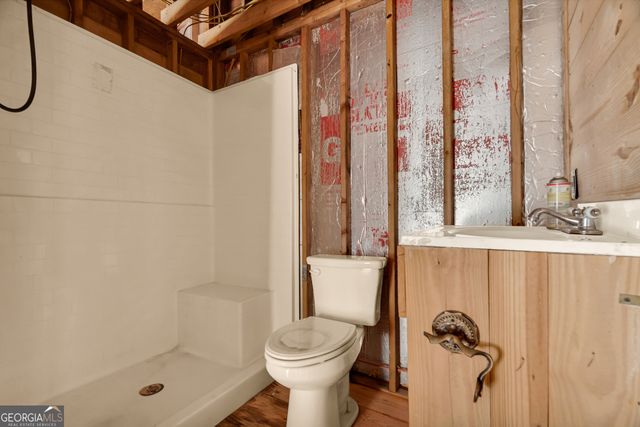 4271 Three Bridges Road, Gillsville, GA 30543