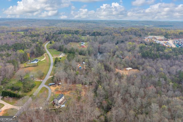 4271 Three Bridges Road, Gillsville, GA 30543