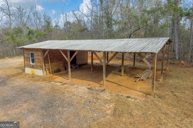 4271 Three Bridges Road, Gillsville, GA 30543