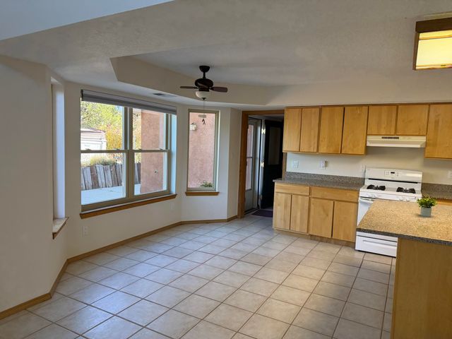 14 Asher Lane, Tijeras, NM 87059