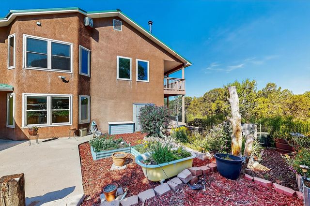 14 Asher Lane, Tijeras, NM 87059