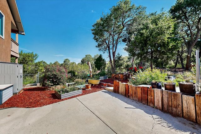 14 Asher Lane, Tijeras, NM 87059