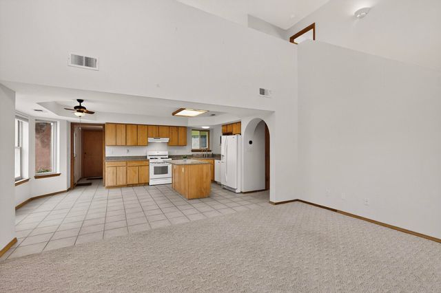 14 Asher Lane, Tijeras, NM 87059