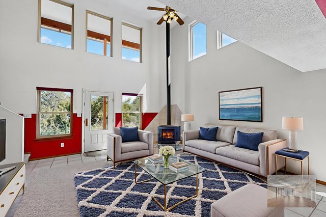 14 Asher Lane, Tijeras, NM 87059