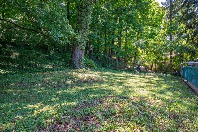 74 Jervis Road, Yonkers, NY 10705