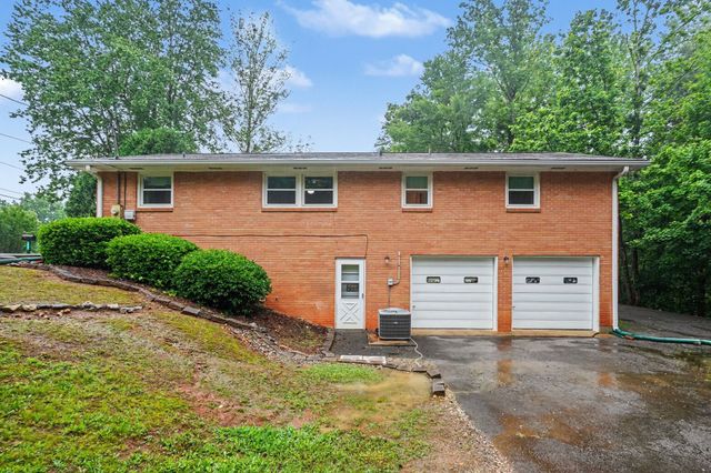 1008 Cunniff Rd, Ashland City, TN 37015