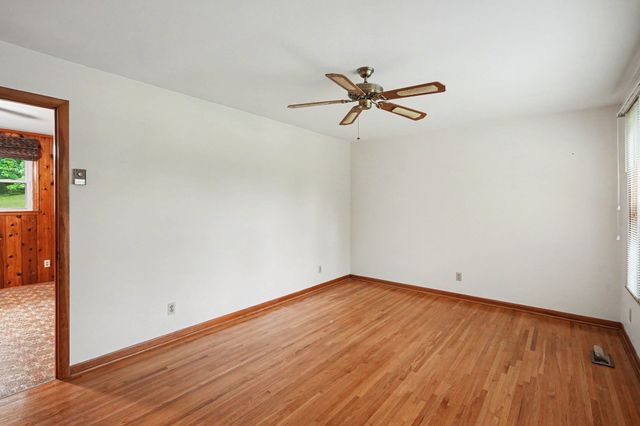 1008 Cunniff Rd, Ashland City, TN 37015