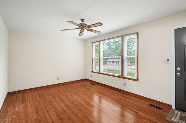 1008 Cunniff Rd, Ashland City, TN 37015