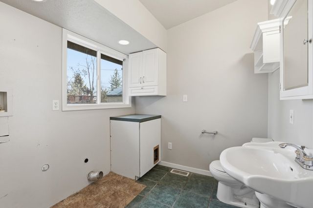 3811 E 8th Ave, Spokane, WA 99202