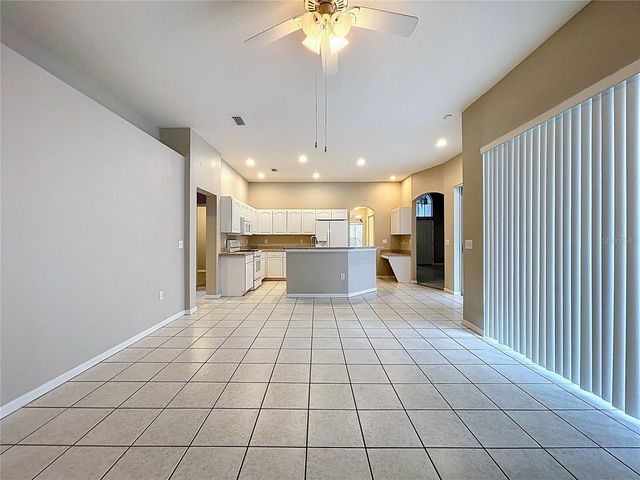 6813 REGENTS VILLAGE WAY, Apollo Beach, FL 33572