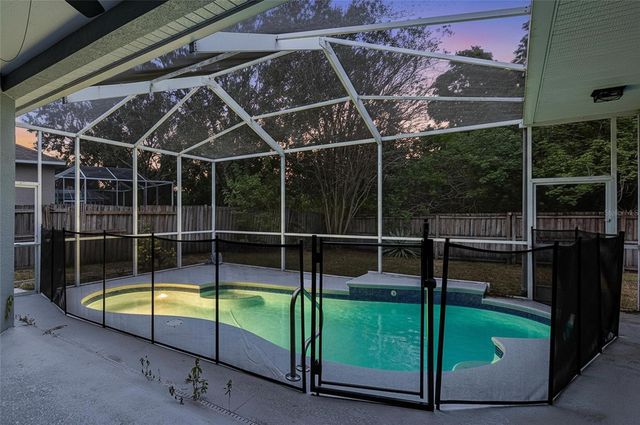 6813 REGENTS VILLAGE WAY, Apollo Beach, FL 33572