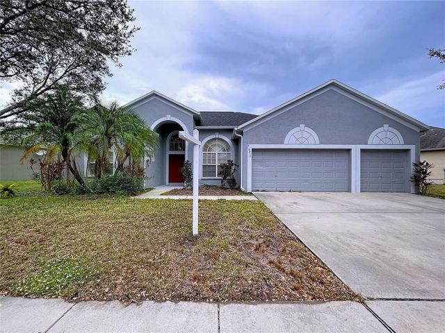 6813 REGENTS VILLAGE WAY, Apollo Beach, FL 33572