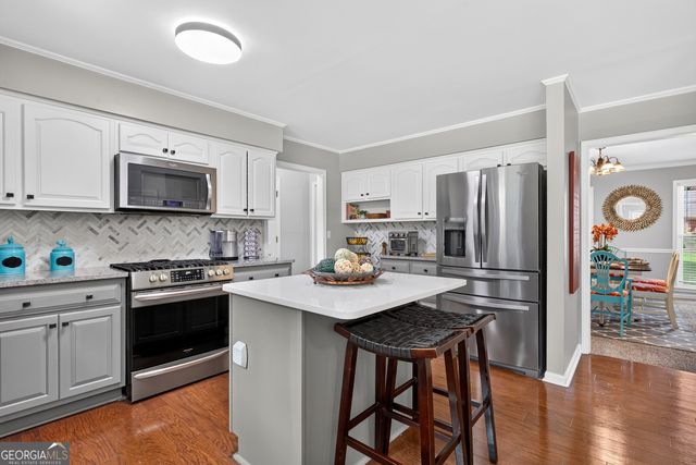 140 Creekview Trail, Fayetteville, GA 30214