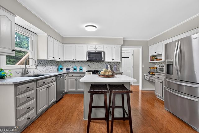 140 Creekview Trail, Fayetteville, GA 30214