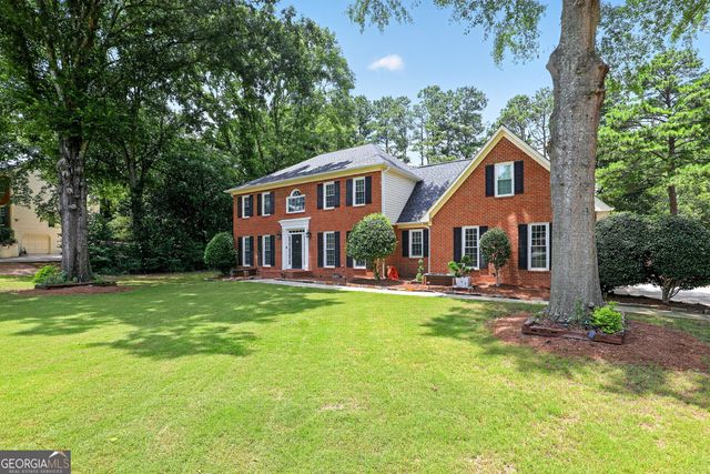 140 Creekview Trail, Fayetteville, GA 30214
