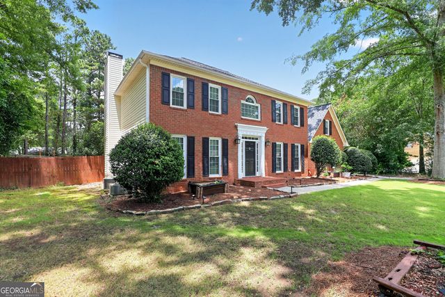 140 Creekview Trail, Fayetteville, GA 30214