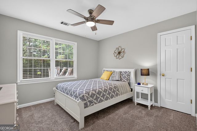 140 Creekview Trail, Fayetteville, GA 30214