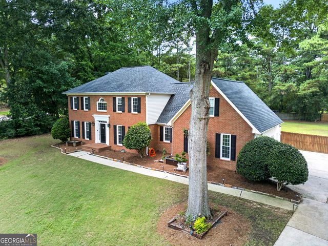 140 Creekview Trail, Fayetteville, GA 30214