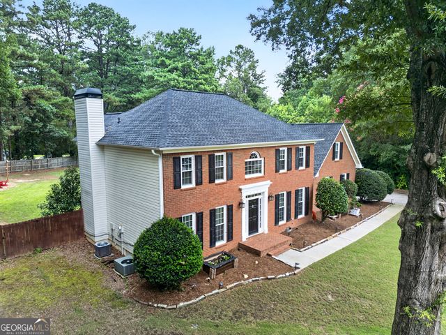 140 Creekview Trail, Fayetteville, GA 30214