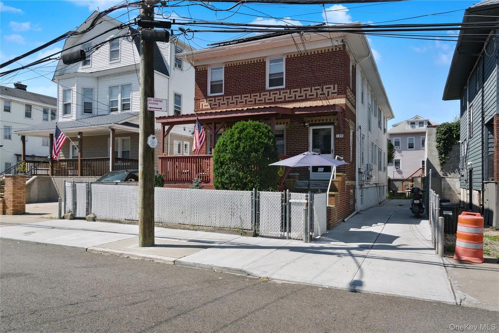 193 Beach 113th Street, Rockaway Park, NY 11694 — exterior