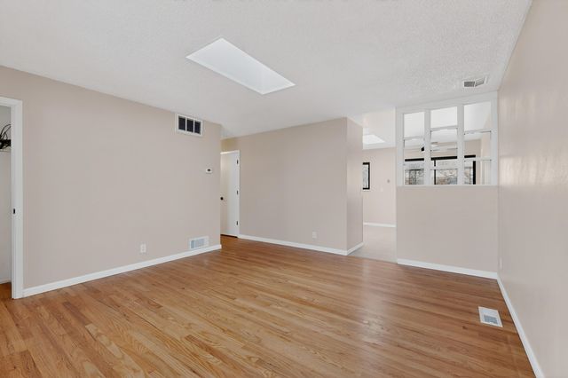 2613 San Isidro Street NW, Albuquerque, NM 87104