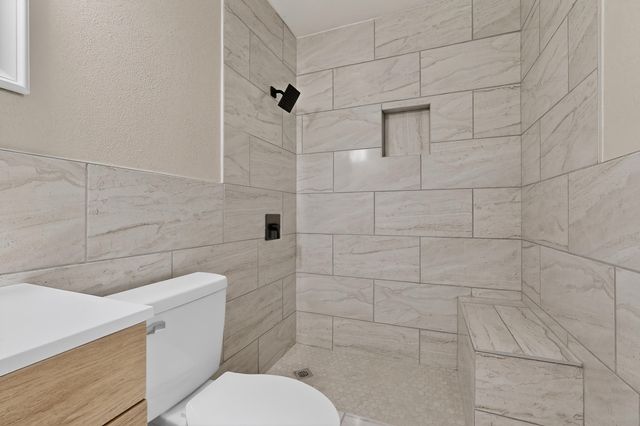 2613 San Isidro Street NW, Albuquerque, NM 87104