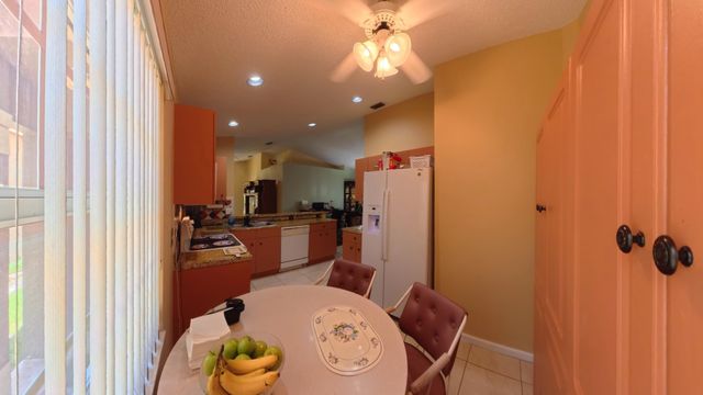3576 Stratton Lane, Boynton Beach, FL 33436