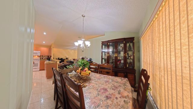 3576 Stratton Lane, Boynton Beach, FL 33436