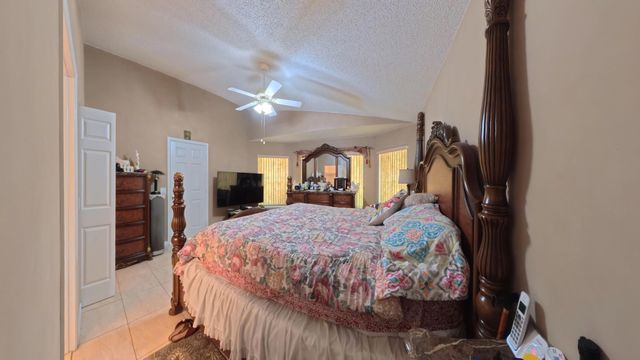 3576 Stratton Lane, Boynton Beach, FL 33436
