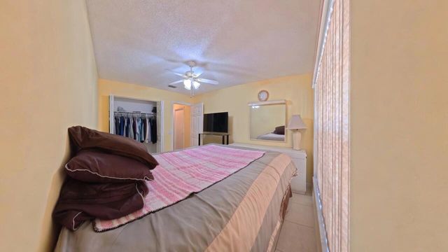 3576 Stratton Lane, Boynton Beach, FL 33436