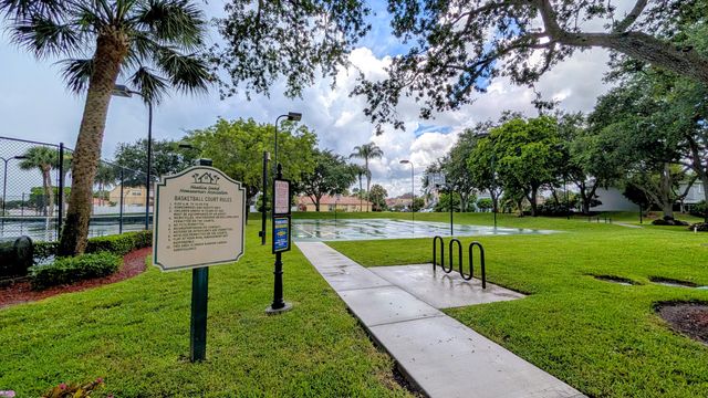 3576 Stratton Lane, Boynton Beach, FL 33436