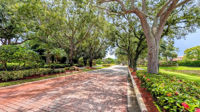 3576 Stratton Lane, Boynton Beach, FL 33436
