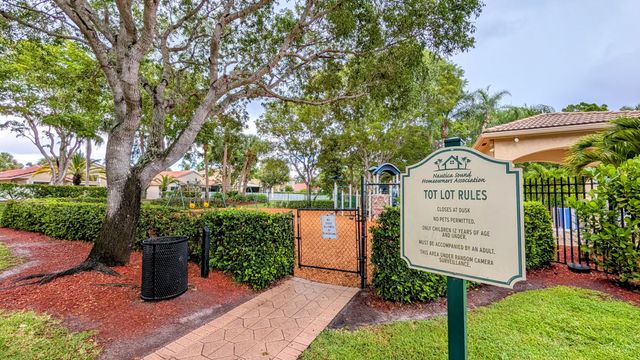 3576 Stratton Lane, Boynton Beach, FL 33436
