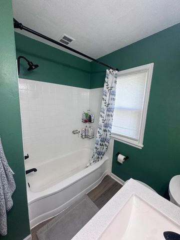 1811 62nd Street, Des Moines, IA 50322