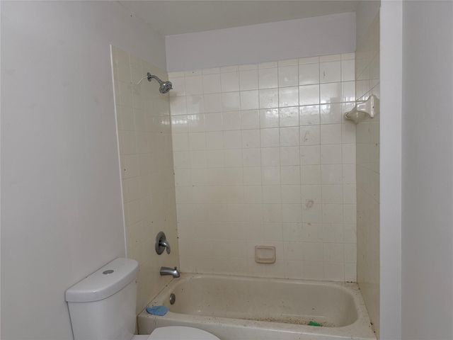 120 Hamilton Terrace, Royal Palm Beach, FL 33414