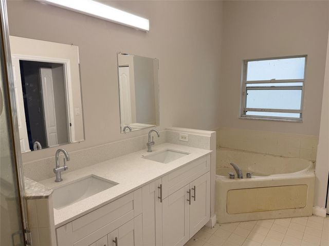 120 Hamilton Terrace, Royal Palm Beach, FL 33414