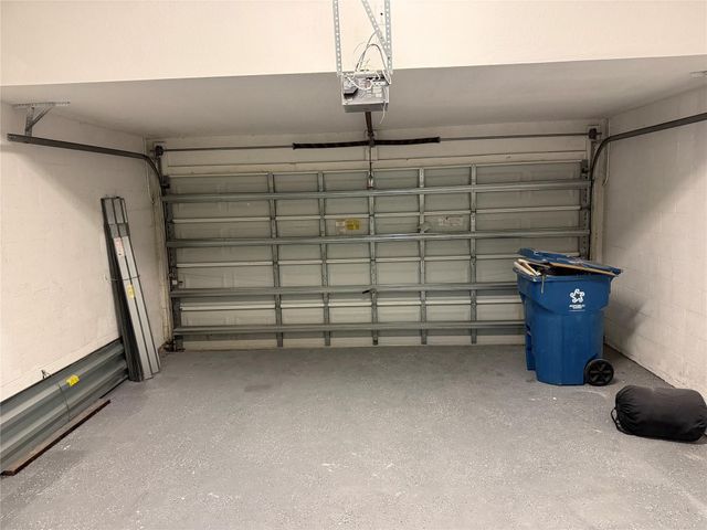 120 Hamilton Terrace, Royal Palm Beach, FL 33414