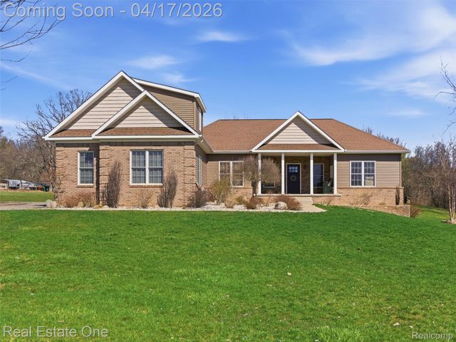 2385 S Sashabaw Road, Brandon Charter Township, MI 48462