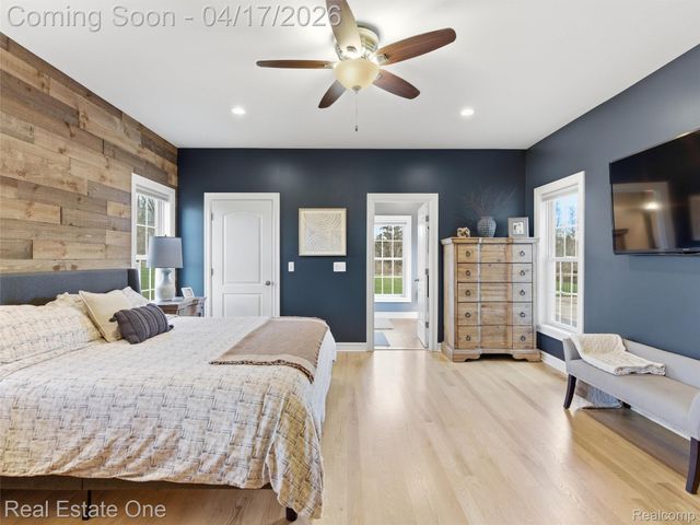 2385 S Sashabaw Road, Brandon Charter Township, MI 48462