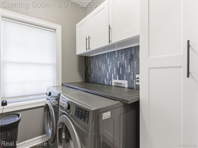 2385 S Sashabaw Road, Brandon Charter Township, MI 48462