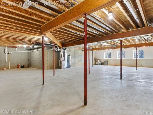 2385 S Sashabaw Road, Brandon Charter Township, MI 48462