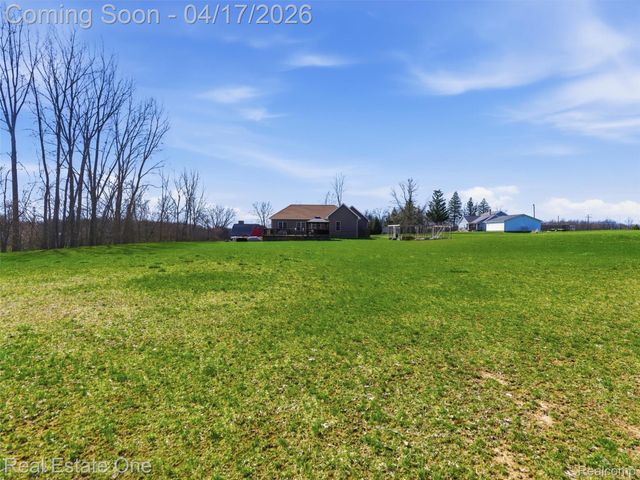 2385 S Sashabaw Road, Brandon Charter Township, MI 48462