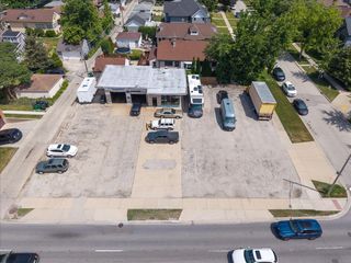 1030 W Touhy Avenue, Park Ridge, IL 60068