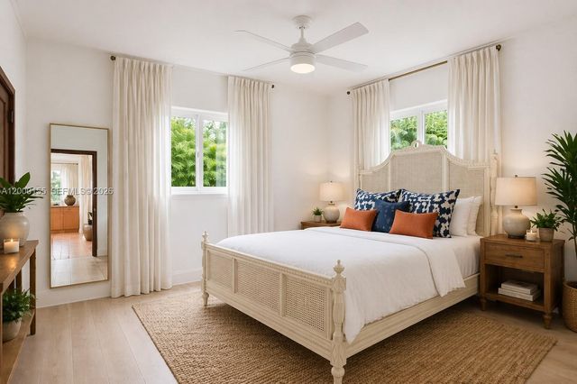 1212 Aguila Ave, Coral Gables, FL 33134