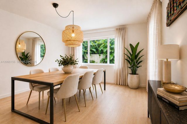 1212 Aguila Ave, Coral Gables, FL 33134