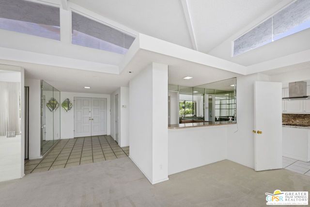 2450 Camino Vida, Palm Springs, CA 92264
