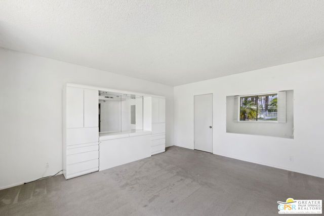 2450 Camino Vida, Palm Springs, CA 92264