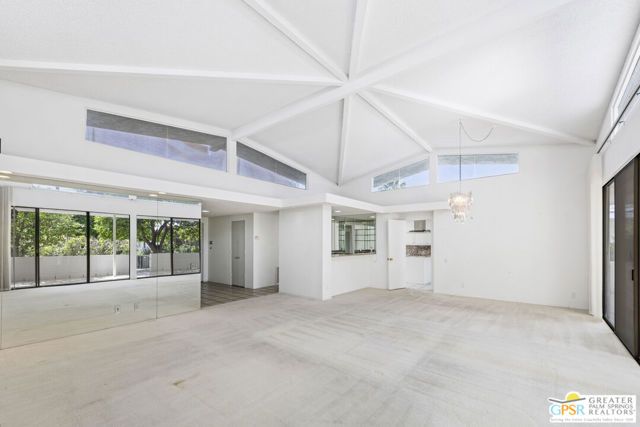 2450 Camino Vida, Palm Springs, CA 92264
