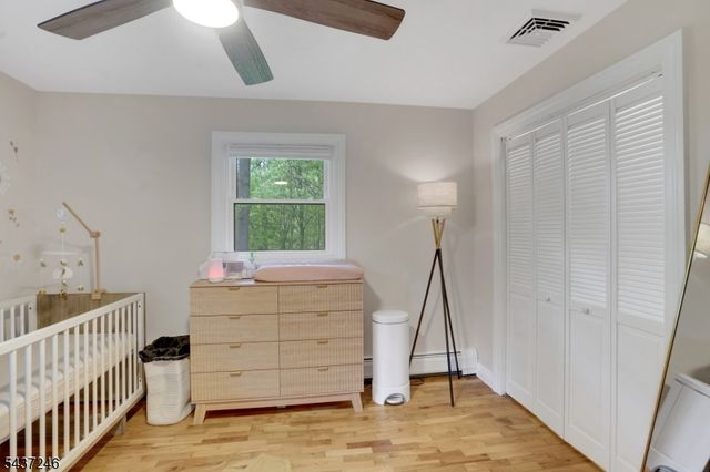 31 Fieldstone Dr, Ringwood Boro, NJ 07456