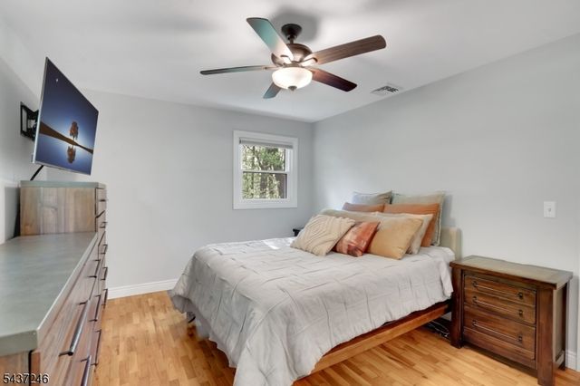 31 Fieldstone Dr, Ringwood Boro, NJ 07456